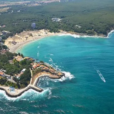 Szálloda Park 1 Kiten